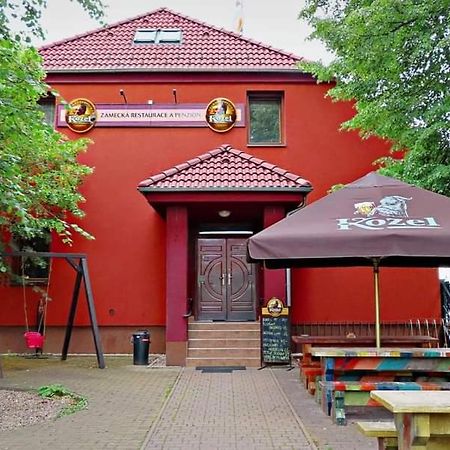 Penzion Nove Dvory Kutná Hora Buitenkant foto